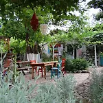Pensión Nar